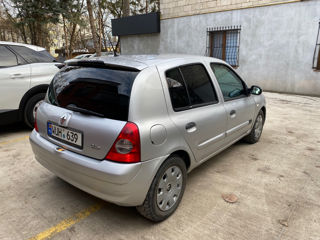 Renault Clio foto 3