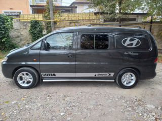 Hyundai H200