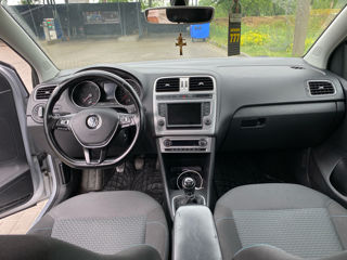 Volkswagen Polo foto 7