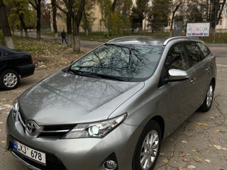 Toyota Auris foto 2