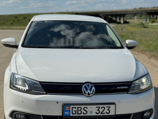 Volkswagen Jetta foto 2