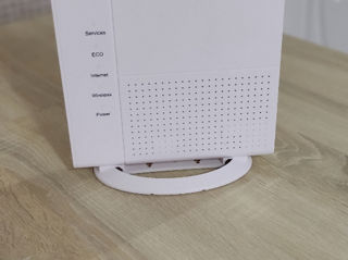 Vînd router WI-FI ZTE Experia Box v10 ZXHN H369A cu viteza de 1300 Mbit/s foto 9