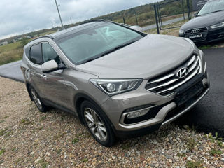 Hyundai Santa FE foto 2