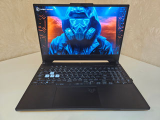 Laptop Asus TUF Dash F15 FX517ZE - Stare Impecabilă, Performanță de Top