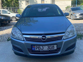 Opel Astra foto 4