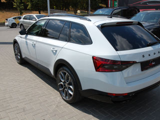 Skoda Superb foto 4