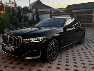 BMW 7 Series foto 3