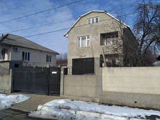 Dobruja (suburbia apropiată a Chișinăului). Casă cu 2 nivele cu suprafața totală 120 m2. Reparație foto 10