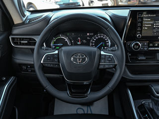 Toyota Highlander foto 12