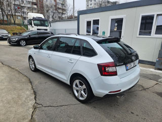 Skoda Rapid foto 4