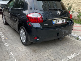 Toyota Auris foto 2