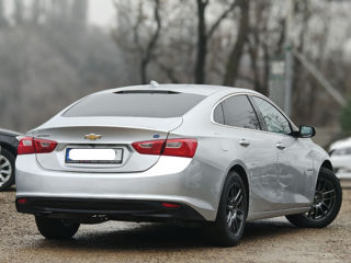 Chevrolet Malibu foto 4