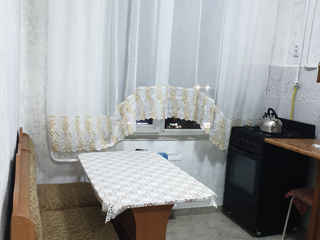 Apartament cu 2 camere, 50 m², Botanica, Chișinău foto 7