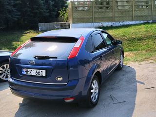 Ford Focus foto 4