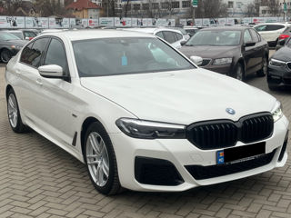 BMW 5 Series foto 5