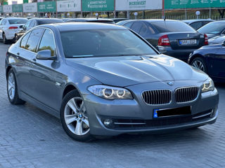 BMW 5 Series foto 4