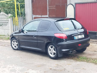 Peugeot 206 foto 2