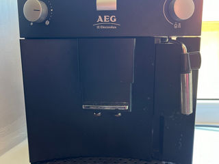 AEG