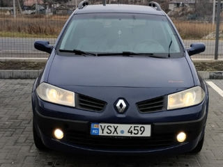 Renault Megane foto 3