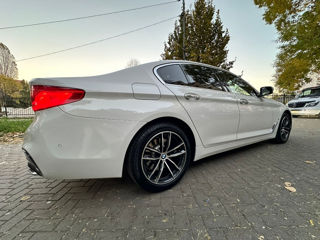 BMW 5 Series foto 5