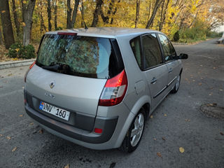 Renault Scenic foto 5