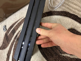 PS4 pro 1 TB  1 джойстик диски в подарок foto 4