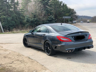 Mercedes E-Class foto 3