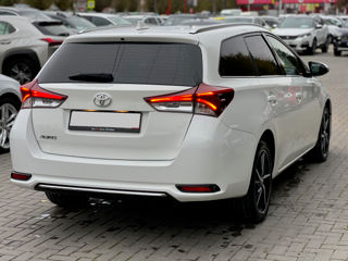 Toyota Auris foto 3