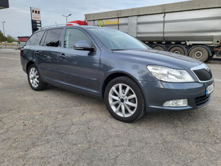 Skoda Octavia foto 2