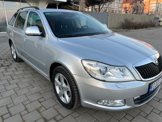 Skoda Octavia foto 2