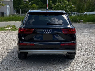 Audi Q7 foto 6