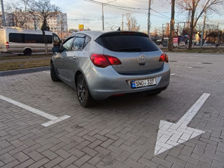 Opel Astra foto 2