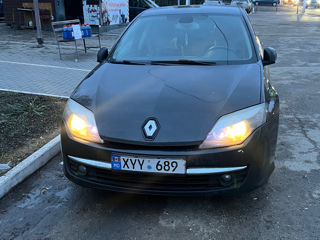 Renault Laguna foto 1