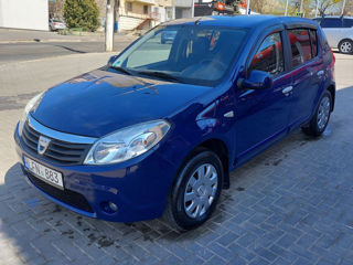 Inchiriere toyota / reno / dacia livrare aeroport gratuita !!! foto 5