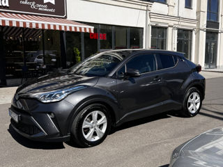 Toyota C-HR foto 4