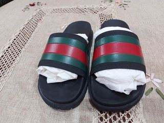 Şlapi originali "gucci" foto 6