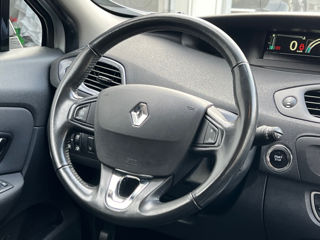 Renault Grand Scenic foto 11