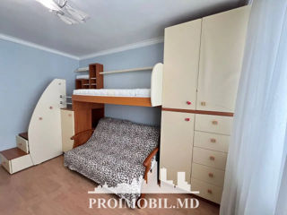 Apartament cu 3 camere, 75 m², Telecentru, Chișinău foto 8