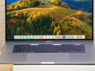 Apple MacBook Pro 16 Late 2019/ Core I7 9750H/ 16Gb Ram/ Radeon 5300M/ 500Gb SSD/ 16" Retina/ 100C!! foto 6