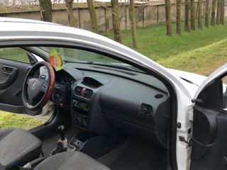 Opel Corsa foto 6