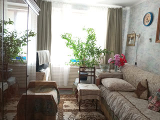 2-комн. кв., 50 м², 5/5 эт.