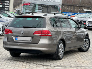 Volkswagen Passat foto 5