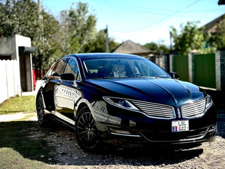 Lincoln MKZ foto 2