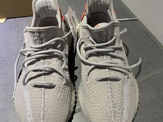 Adidas yeezy 350 v2 foto 3