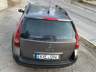 Renault Megane foto 2