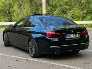 BMW 5 Series foto 4