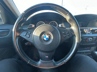 BMW 5 Series foto 7