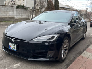 Tesla Model S foto 4