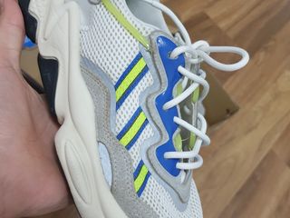 Adidas ozweego foto 2