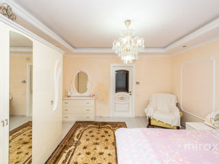 Apartament cu 3 camere, 76 m², Buiucani, Chișinău foto 11